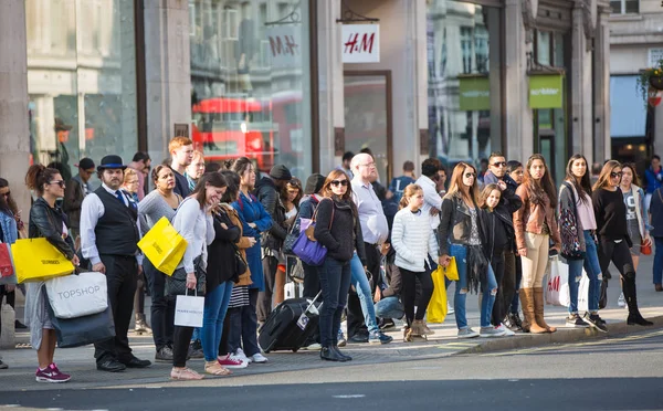 Londra Ngiltere Ağustos 2016 Çok Insanlar Turistler Regent Geçiş Londralılar — Stok fotoğraf