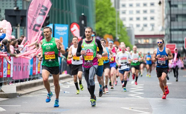 Londra Ngiltere Nisan 2017 Birçok Kişi Londra Maraton Canary Wharf — Stok fotoğraf