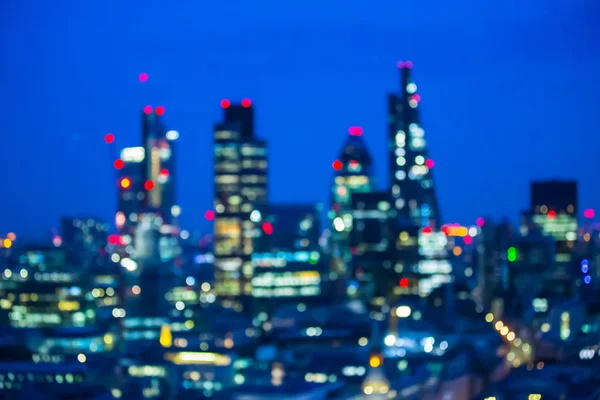 ロンドンの街の夜景のぼかし 街ぼやけた写真 ピンぼけ画像 英国ロンドン — ストック写真