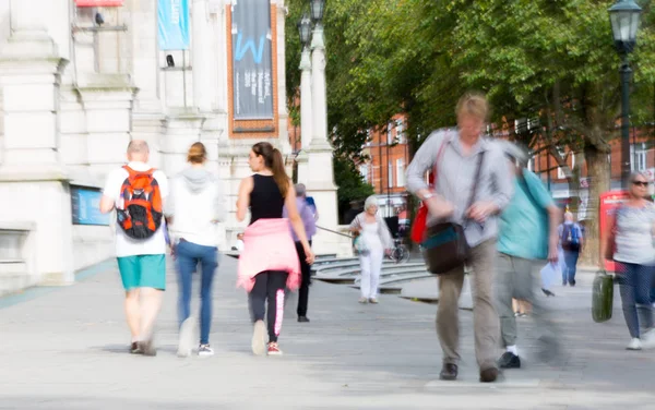 Londra Ngiltere Eylül 2016 Nsanlar Knightsbridge Deki Bulanık Görüntü Modern — Stok fotoğraf