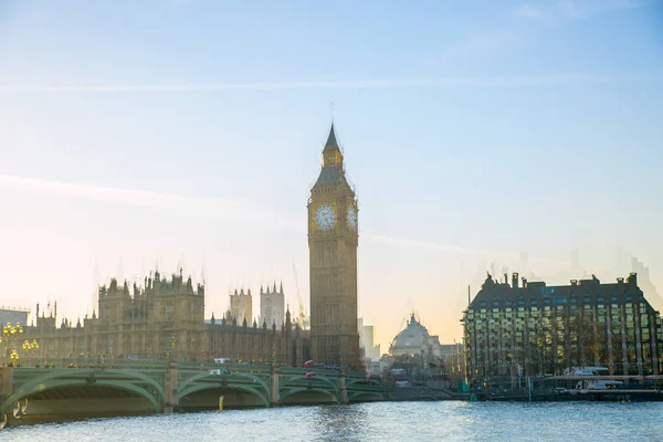 Londres Reino Unido Noviembre 2016 Imagen Exposición Múltiple Una Hermosa —  Fotos de Stock