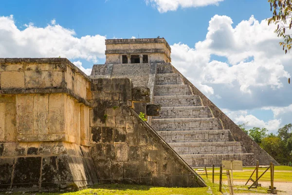 México Chichen Itza Yucatn Pirâmide Maia Kukulcan Castillo — Fotografia de Stock