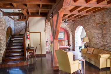 Antigua, Karayip Adaları - 19 Mayıs 2017: İngiliz Limanı uluslararası koruma alanı, Nelson'ın zaman tarihi binalar