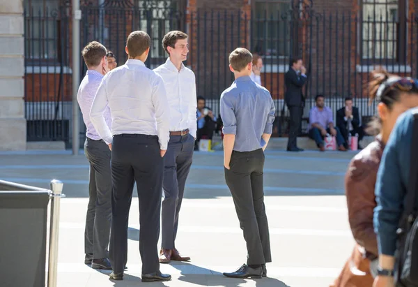 Londres Reino Unido Setembro 2015 Hora Almoço Cidade Londres Trabalhadores — Fotografia de Stock