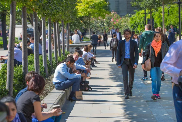 Londres Royaume Uni Septembre 2015 Déjeuner Londres Employés Bureau Déjeunant — Photo