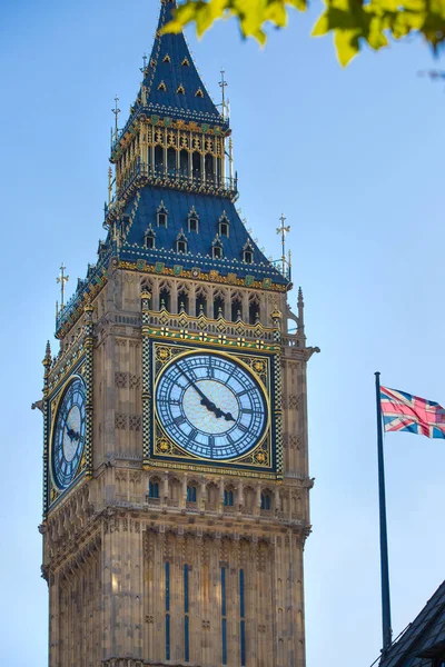 ロンドン イギリス 2015 ビッグ ベンや国会議事堂 テームズ川堤防からの眺め — ストック写真