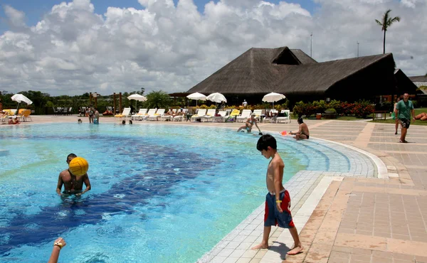 Club Med 's Pool door Trancoso — Stockfoto