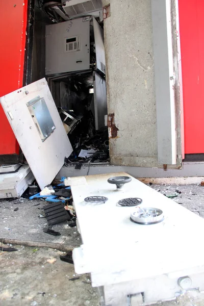 Bandidos explotan cajeros automáticos en Salvador — Foto de Stock