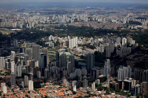 Vista aérea de la ciudad de sao paulo —  Fotos de Stock