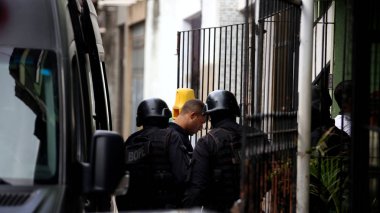 Salvador 'daki kurtarma operasyonunda uyuşturucu.