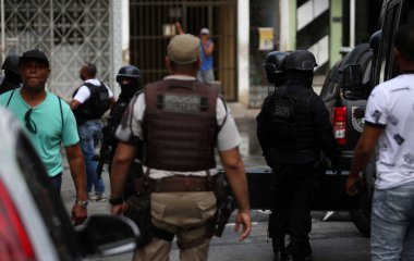 Salvador 'daki kurtarma operasyonunda uyuşturucu.