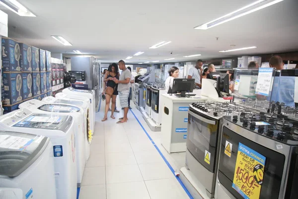 Compras durante la promoción del viernes negro —  Fotos de Stock