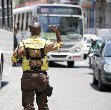 Trafik acentesi sıkışık