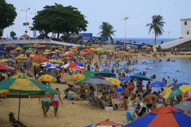Porto da barra beach