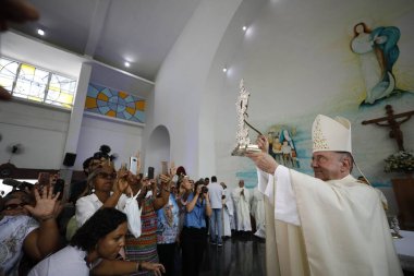 Fakirlerin azizlerin azizlik ayini.