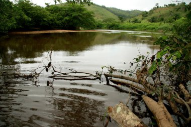 Eunapolis 'teki Buranhem Nehri manzarası
