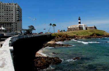 Salvador 'daki bar deniz feneri manzarası
