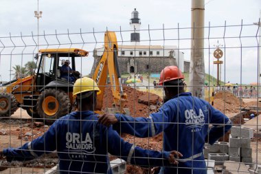 Salvador 'daki yolların iyileştirilmesi