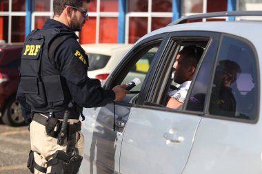 324 no 'lu otoyolda ani saldırı.