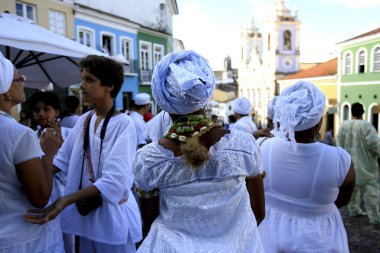 Candomble üyeleri protesto ediyor