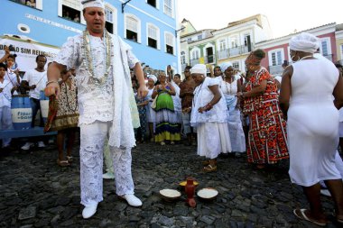 Candomble üyeleri protesto ediyor