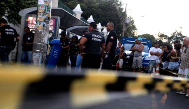 Adam Salvador 'da öldürüldü.