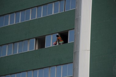 Tehlikeli işler yapan kişi