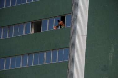 Tehlikeli işler yapan kişi