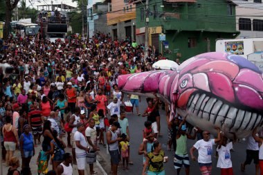 Itapua 'da balina partisi