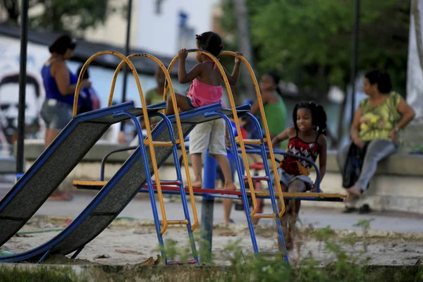 Children playing in playground — Stock Photo, Image