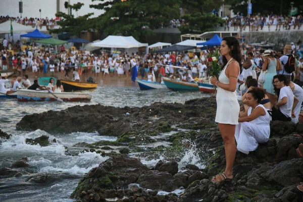 Salvador 'daki Yemanja onuruna parti