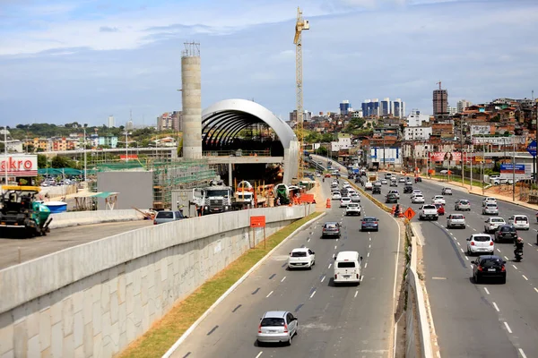 サルバドール バヒア ブラジル 9月17 2016 労働者はサルバドール市内の地下鉄2号線の建設に取り組んでいます — ストック写真