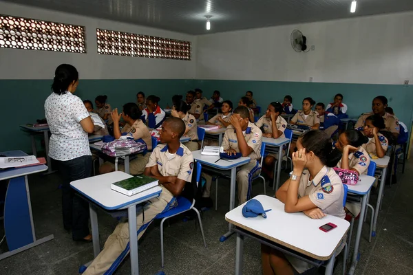 Itabuna Bahia Brazil Luty 2012 Uczniowie Colegio Policia Militar Widziani — Zdjęcie stockowe