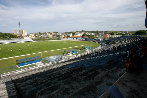 itabuna, Bahia / Brezilya - 5 Ocak 2012: Itabuna şehrindeki Estadio Luiz Viana Filho manzarası. Salonun 9.787 taraftar kapasitesi bulunuyor..