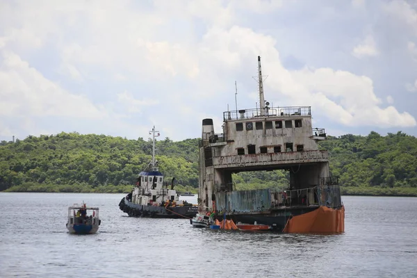 Salvador Bahia Brazil Maret 2019 Scrap Ferry Boat Monte Serrat — Stok Foto