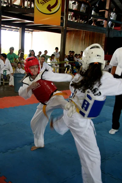 Porto Seguro Bahia Brazil December 2007 Ungdomar Ses Taekwondo Tvisten — Stockfoto