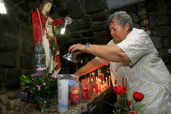 Salvador Bahia Brazil December 2013 Devotee Santa Barbara Makes Preparations — Stock Photo, Image