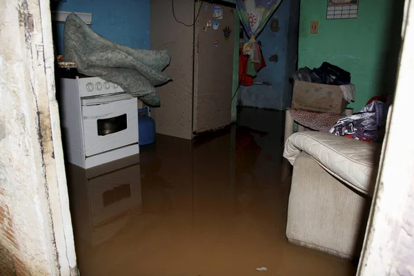 Salvador Bahia Brazil April 2013 Regnvattenöversvämningar Hem Narandiba Grannskapet Staden — Stockfoto