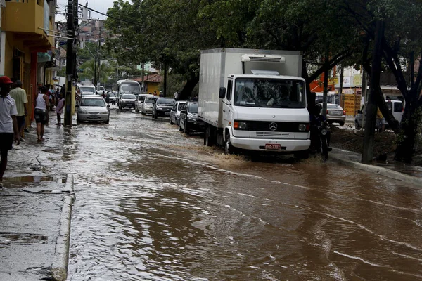 Salvador Bahia Bbrazil Dubna 2013 Ulice Zaplavující Dešťovou Vodu Sousedství — Stock fotografie