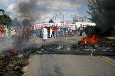 guaratinga, Bahia / Brezilya - 1 Mayıs 2008: Kırsal işçiler Guaratinga belediyesinde işçi bayramını protesto ettiler