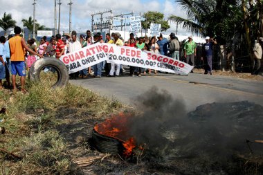 guaratinga, Bahia / Brezilya - 1 Mayıs 2008: Kırsal işçiler Guaratinga belediyesinde işçi bayramını protesto ettiler