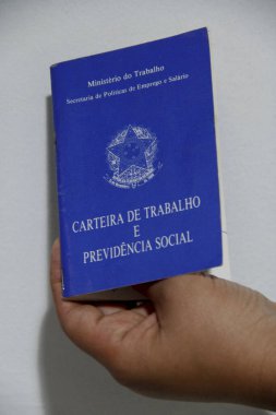 Salvador, Bahia / Brezilya - 26 Nisan 2013: Çalışma ve Sosyal Güvenlik Kartı, Brezilya işçi kayıt belgesi