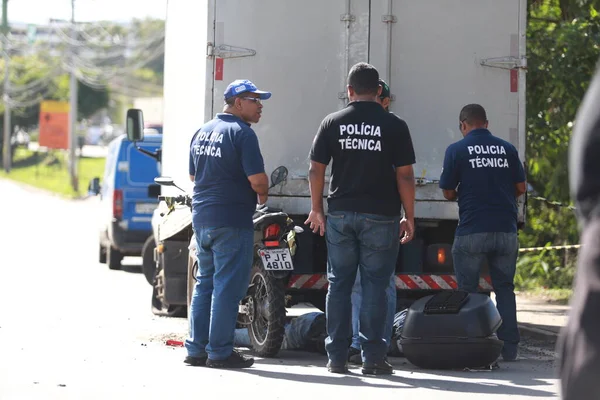 Salvador Bahia Brazil Juni 2015 Tekniska Polisens Rättsmedicin Vid Trafikolycka — Stockfoto