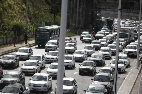 Salvador Bahia Brazil Października 2017 Pojazdy Przejeżdżające Autostradą 324 Mieście — Zdjęcie stockowe