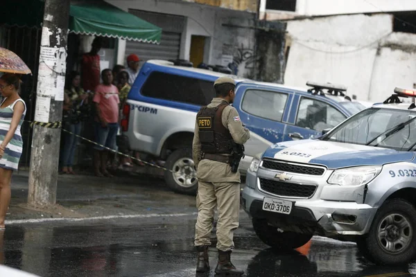 Salvador Bahia Brazilsko Června 2016 Vůz Civilní Policie Spatřen Těla — Stock fotografie