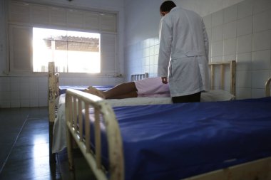 Salvador, Bahia / Brezilya - 13 Mart 2017: Salvador 'daki Juliano Moreira Hastanesi' nin iç görünümü. Birim, Bahia eyaletinin akıl hastalarına hizmet ediyor. * * * Yerel altyazı * *