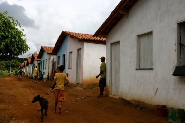 İlheus, Bahia / Brezilya - 19 Ocak 2012: Ilheus kentindeki Bairro Teotonio Vilela 'da Minha Casa Vida programının popüler evleri görülüyor.