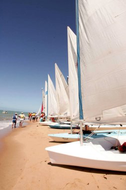 Porto Seguro, Bahia / Brezilya - 22 Nisan 2010: Porto Seguro 'da bir yarış sırasında yelkenli tekneleri görüldü