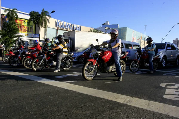 Сальвадор Баия Бразилия Декабря 2013 Года Мотоциклисты Замечены Районе Отделенном — стоковое фото