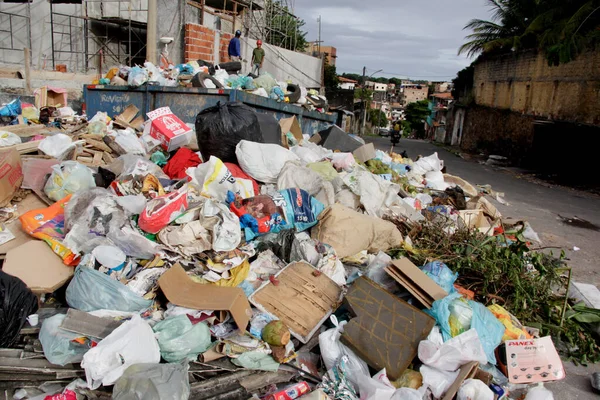 Salvador Bahia Brasil Dezembro 2014 Resíduos Domésticos São Vistos Amontoados — Fotografia de Stock